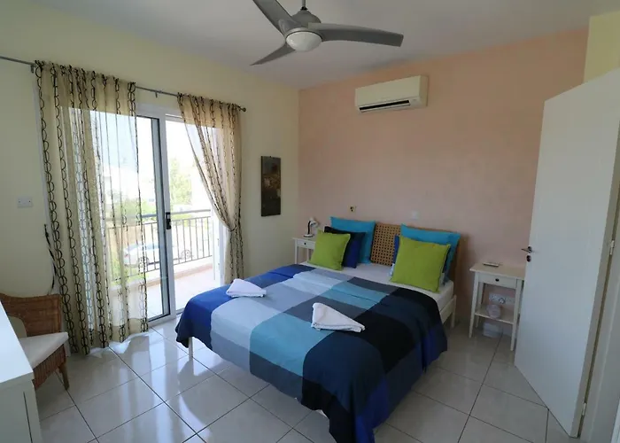 The Paradise By Taimoura