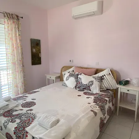 The Paradise By Taimoura