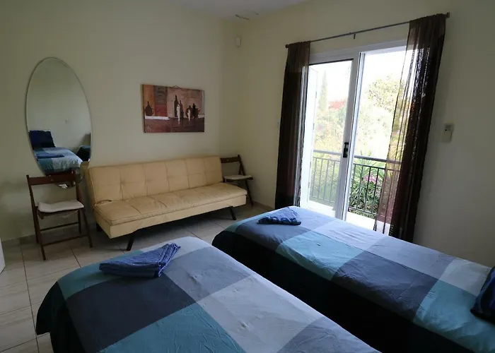 The Paradise By Taimoura Case de vacanță *