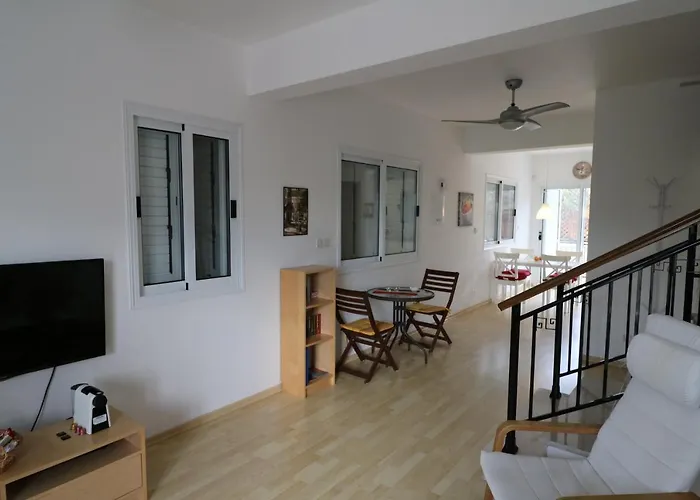 The Paradise By Taimoura *