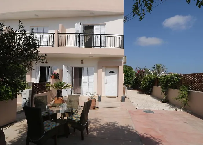 The Paradise By Taimoura Case de vacanță