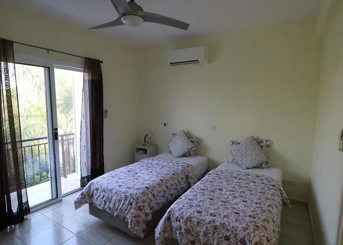 The Paradise By Taimoura Nyaraló Paphos